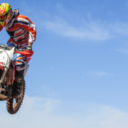 Teciomar Abila revela como os torneios de extreme motors movimentam esporte e emoção no Brasil.