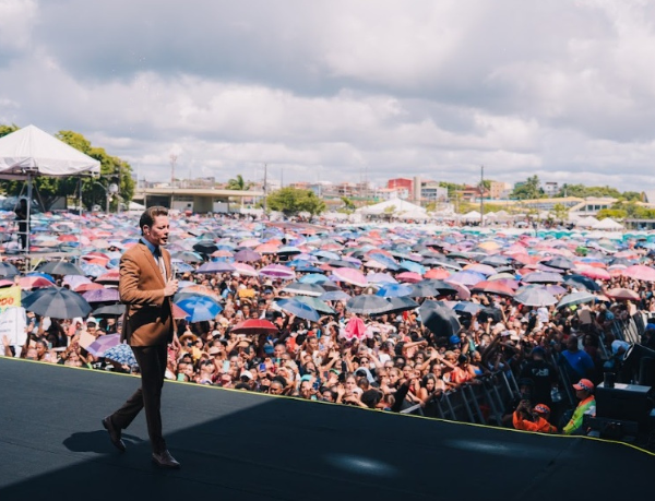 A atuação da Non Stop garantiu a realização do megaevento do Bispo Bruno Leonardo, reunindo uma multidão histórica em Salvador. (Divulgação Equipe Bispo Bruno Leonardo)