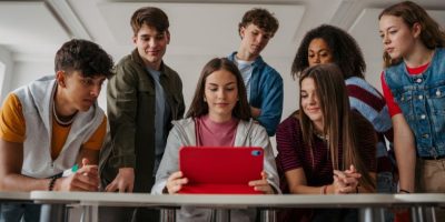 Tablets na educação pública na Bahia: como a tecnologia pode transformar o aprendizado no ensino básico