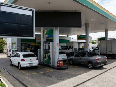Gasolina e diesel terão novas medidas do governo: o que muda para motoristas e preços na Bahia